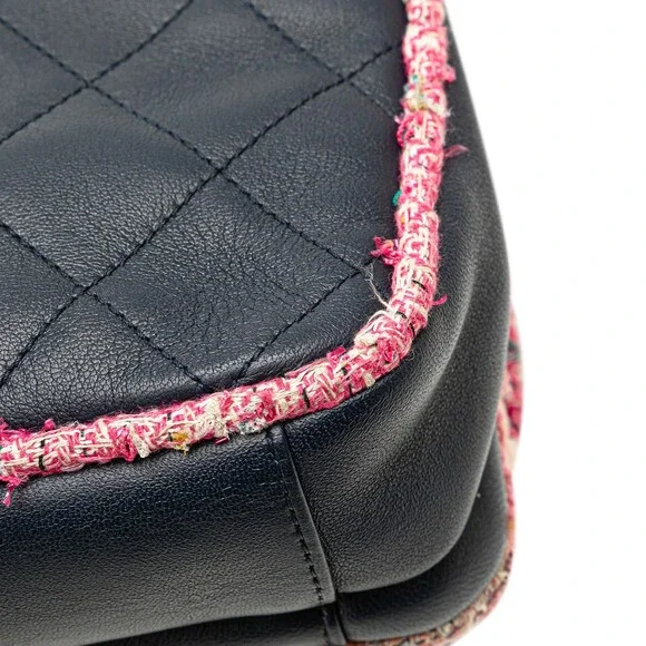 Auth Chanel Quilted Lambskin And Tweed #230522C22B - Picture 9 of 12